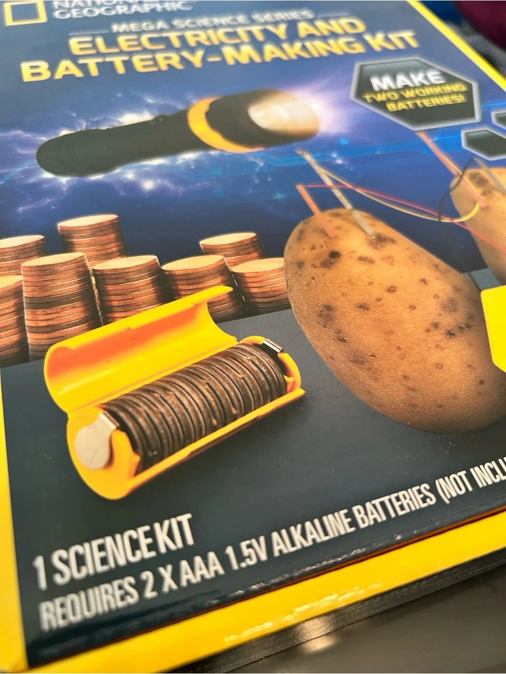National Geographic Blue and Yellow Electricity & Battery Science Kit